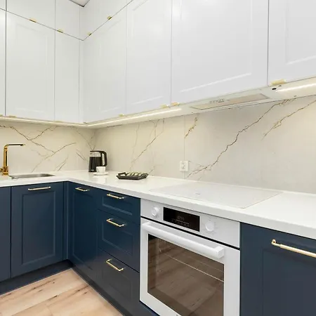 Unique 1 Bedroom With Parking And Gym Access By Renters דירה *