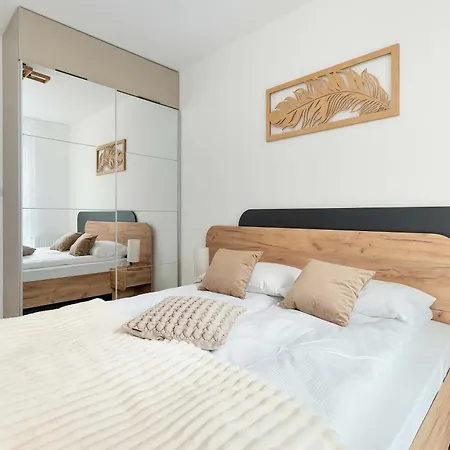 アパート Unique 1 Bedroom With Parking And Gym Access By Renters グダニスク