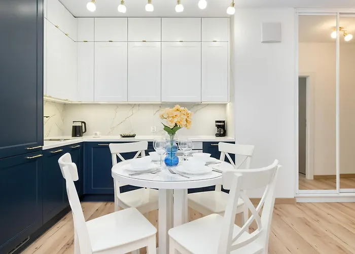 Unique 1 Bedroom With Parking And Gym Access By Renters